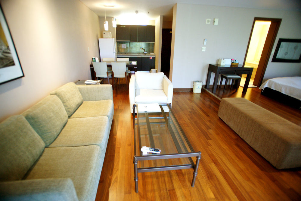 Lake Hills Jeju Resort ซอกวีโพ ภายนอก รูปภาพ