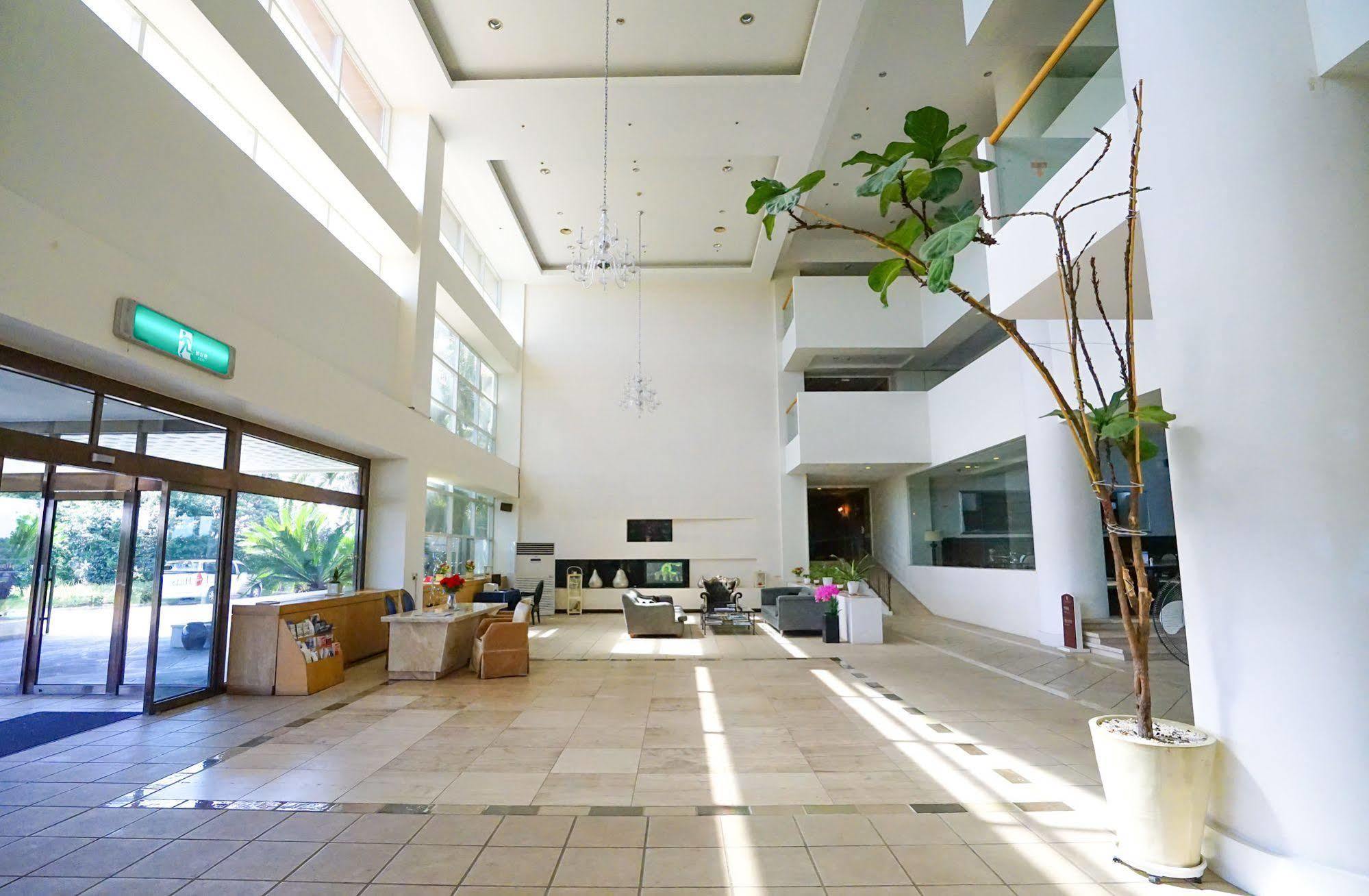 Lake Hills Jeju Resort ซอกวีโพ ภายนอก รูปภาพ